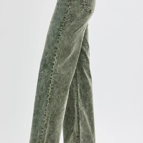 RISEN Full Size High Rise Wide Leg Corduroy Jeans Plus Size - Picture 4 of 7